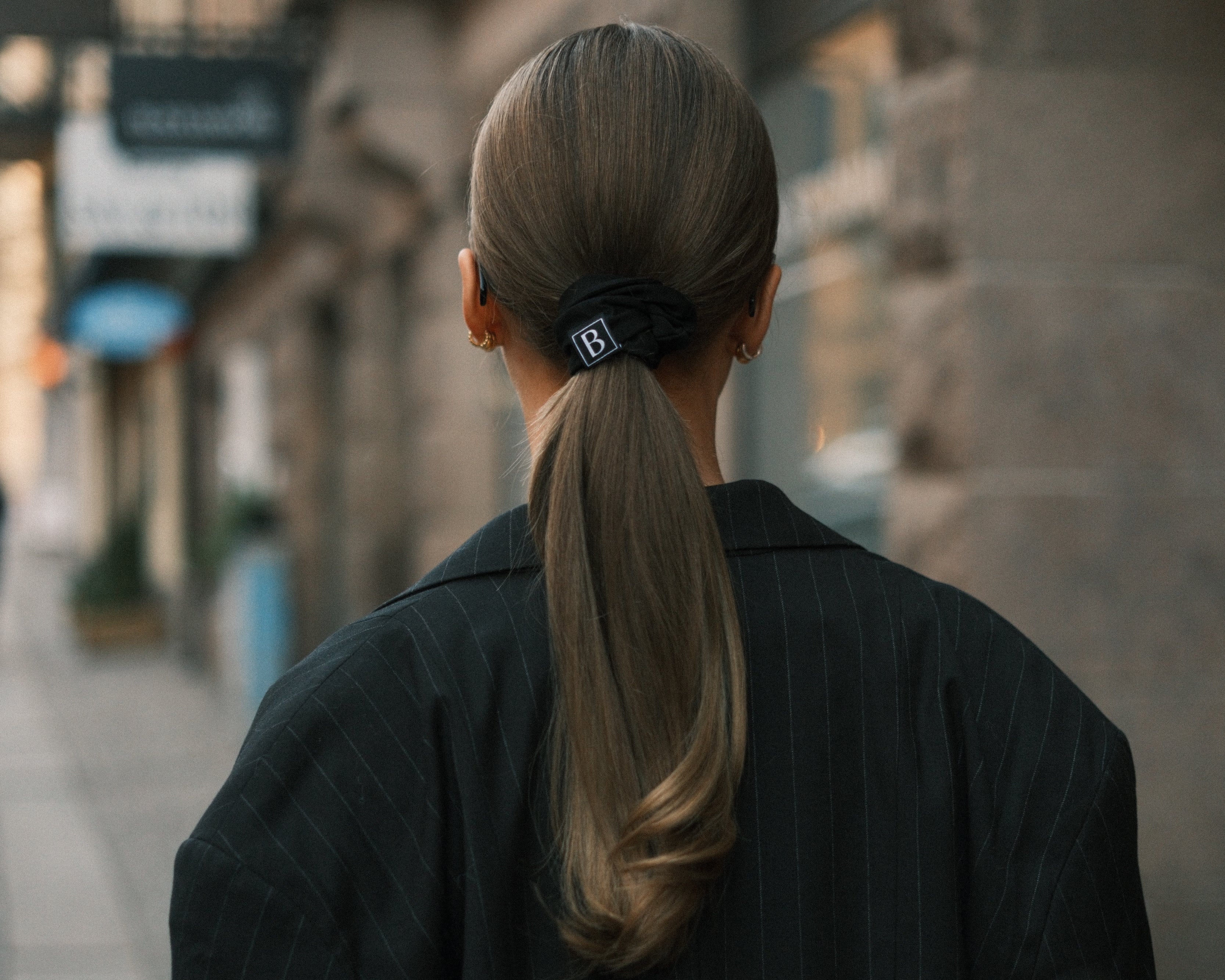 Closeup Silky Soft and gentle Scrunchie made of TENCEL™ Lyocell fibres in Portugal